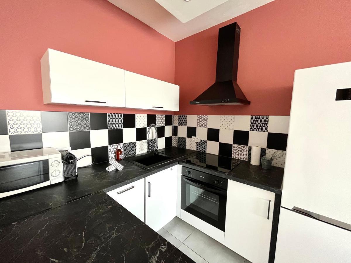 2 Bedrooms - Sea View Apartment Nice Exterior photo